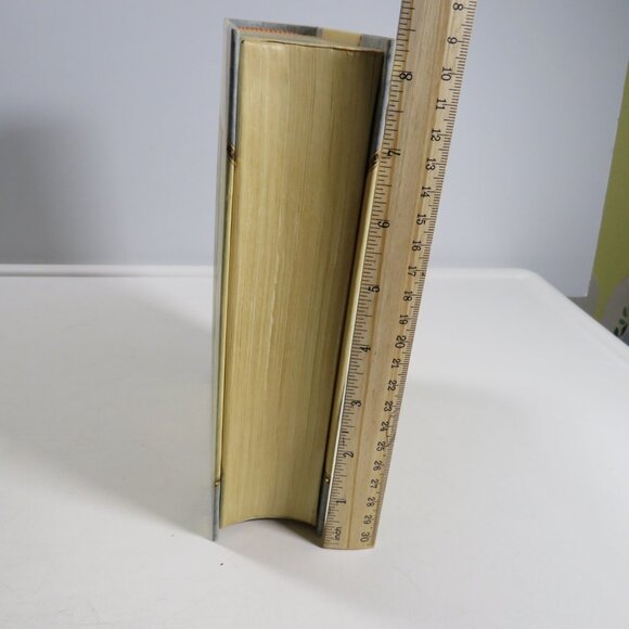 Faux Book Storage Box DOUBLE SIDED Lilly Flowers Magnetic closure - Picture 6 of 12